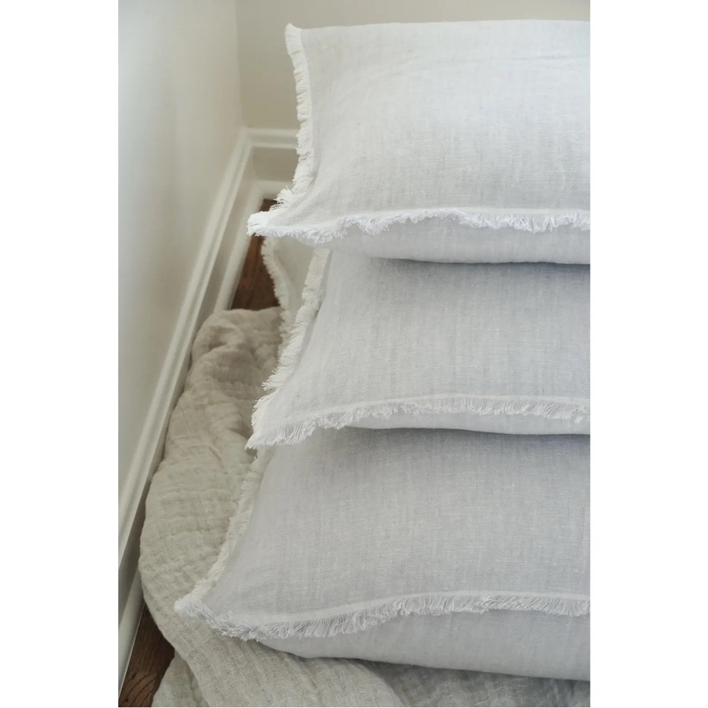Fringed Linen Throw Pillow - Grey